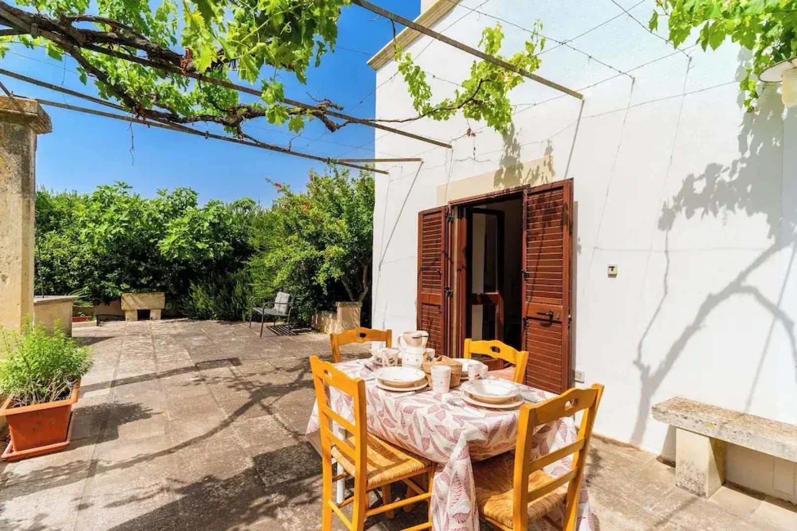 4024 Casina Litta by Barbarhouse