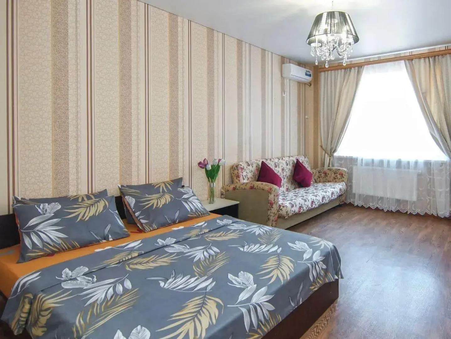 Family Apartments (Фэмили Апартментс) на улице Восточно-Кругликовская 18