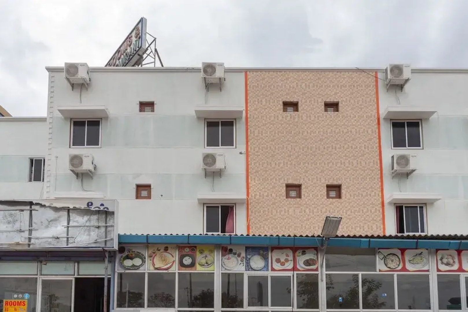 OYO Flagship 16344 Sriperumbudur