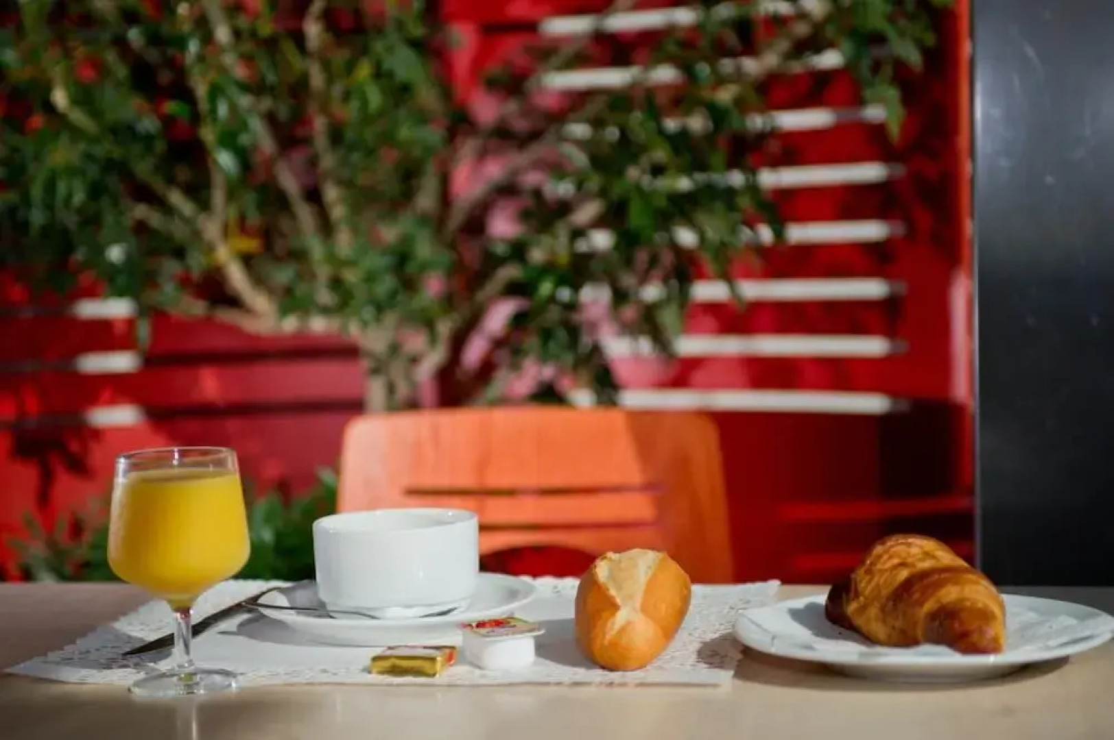 ACE Hôtel Travel Athée sur Cher - A85 Aire du Val de Cher