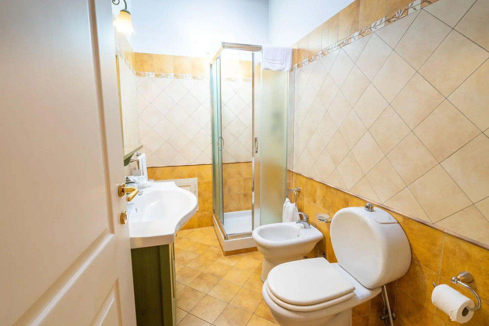 Alhambra B&B Guest House di Charme