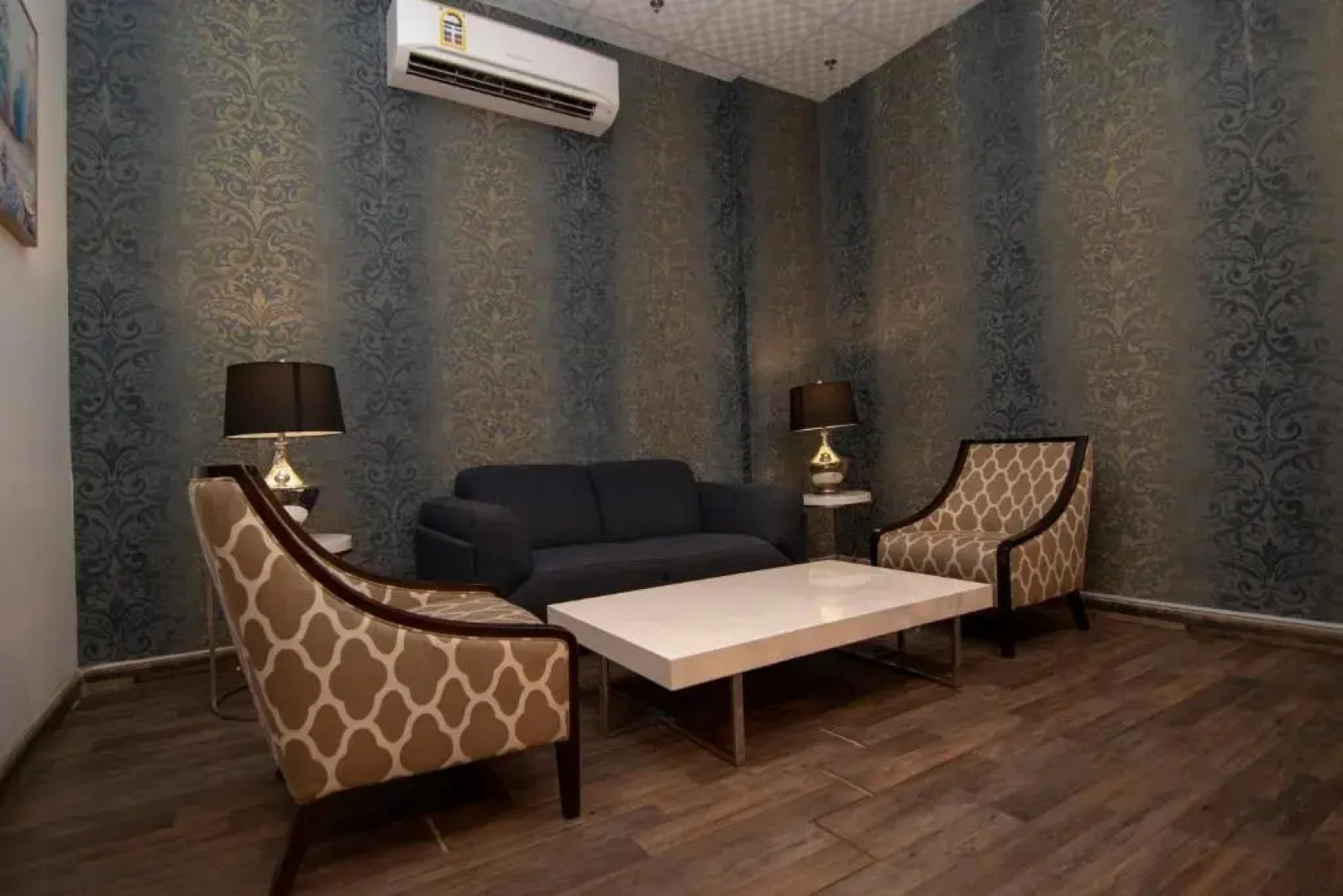 Rahwan Palace Hotel Units