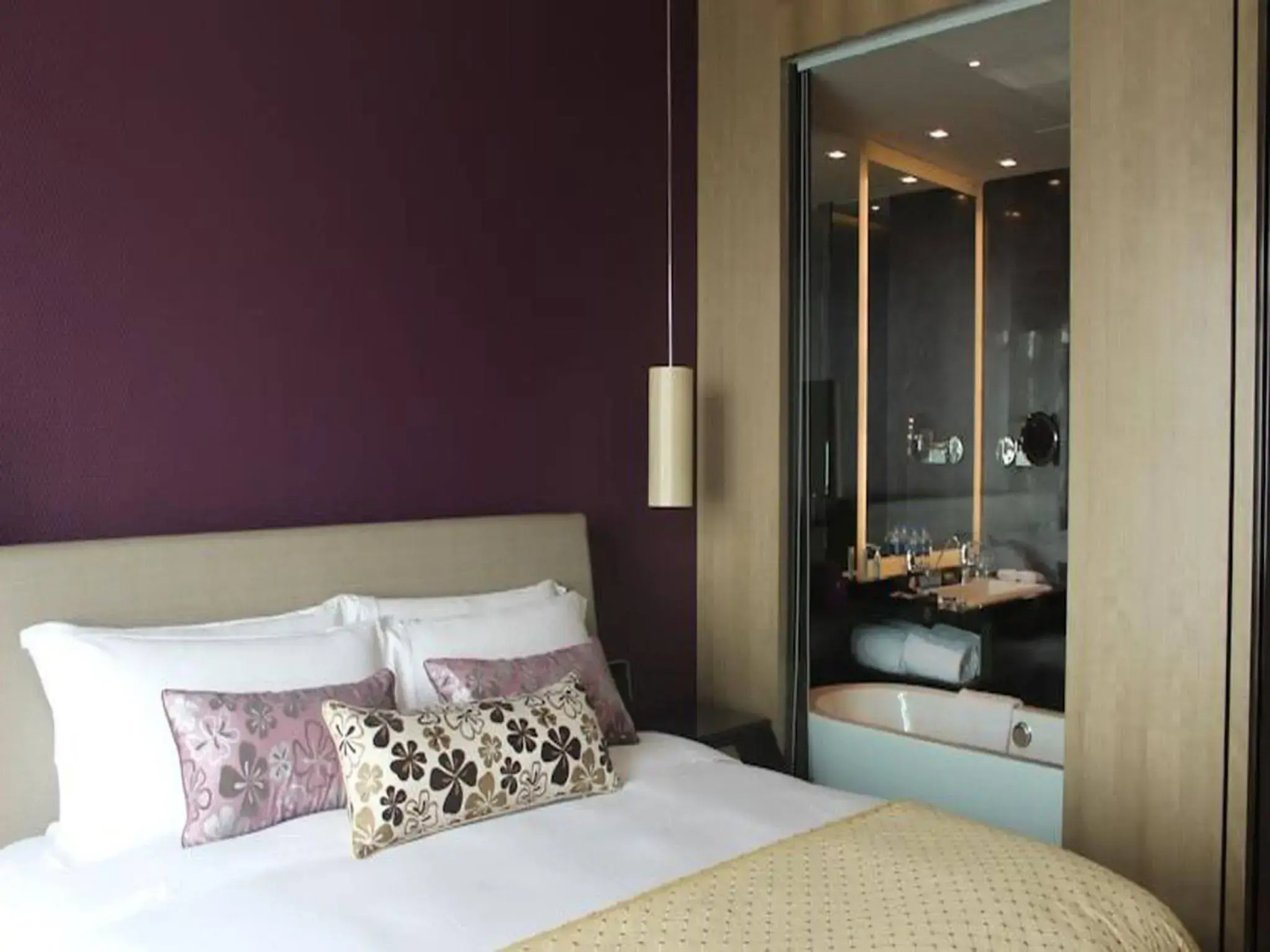 WONGTEE V Hotel