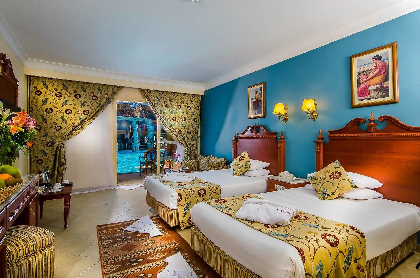 Titanic Palace - Families and Couples only