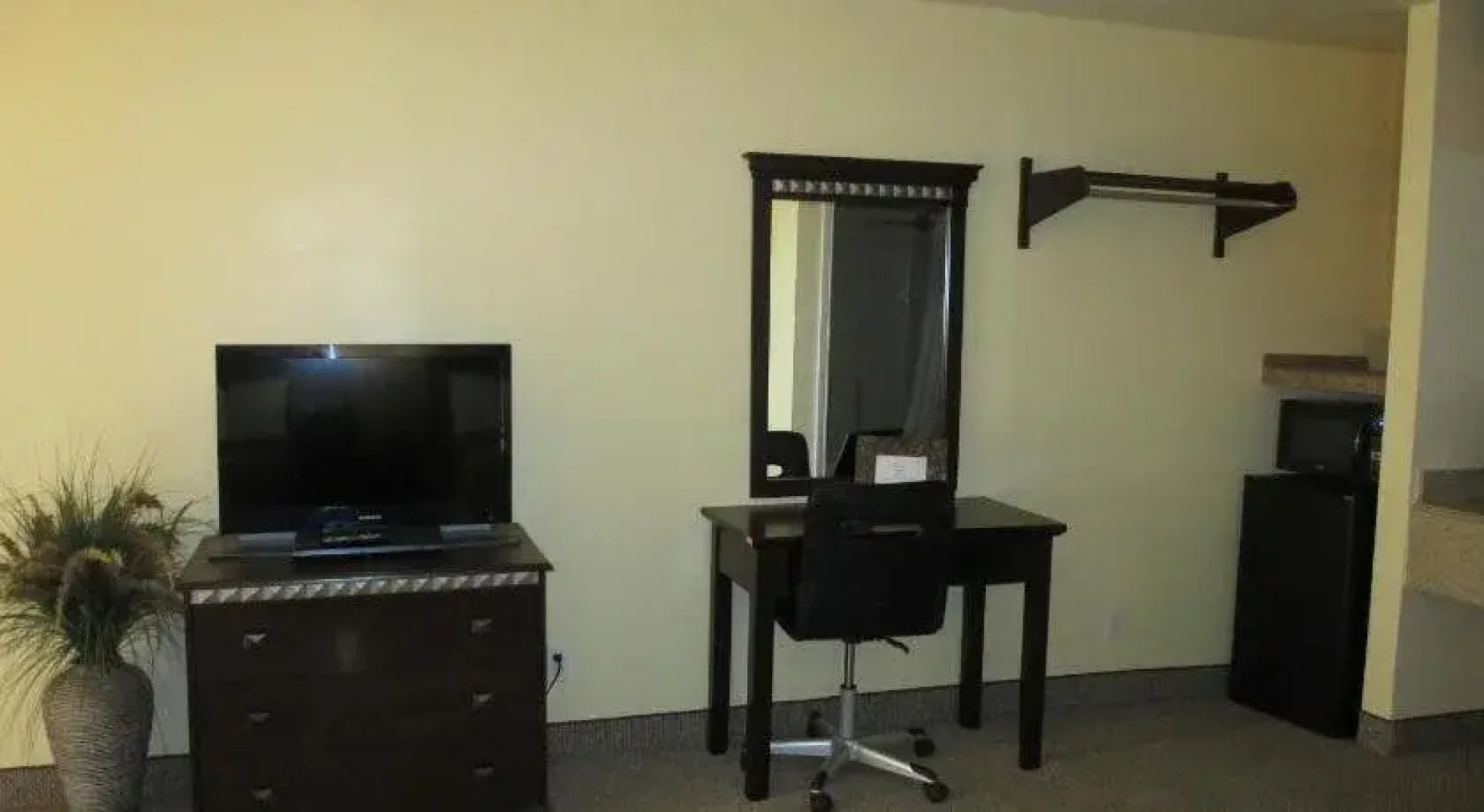 Sunset Lodge of Elgin