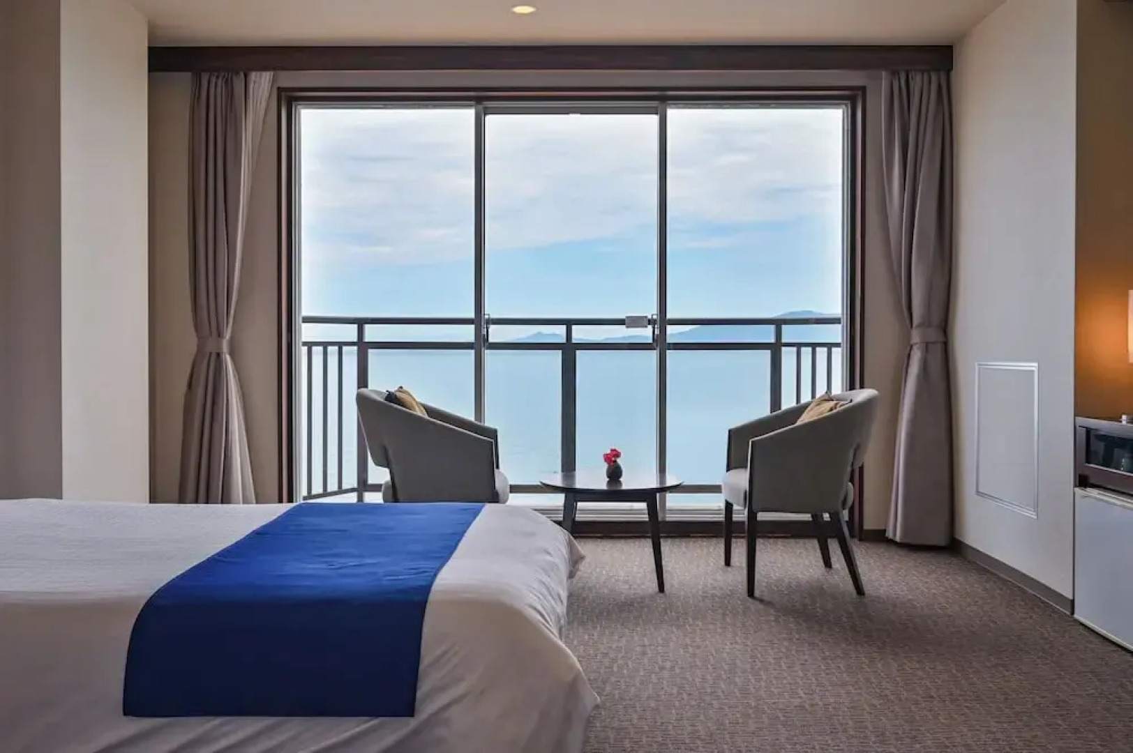 Yunoko Umi to Yuyake