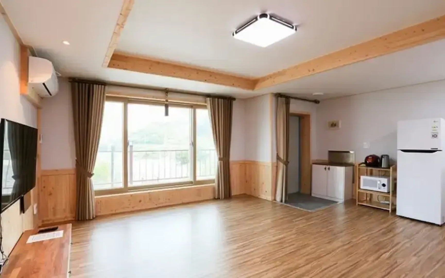 Yeonggwang Beach Central Pension