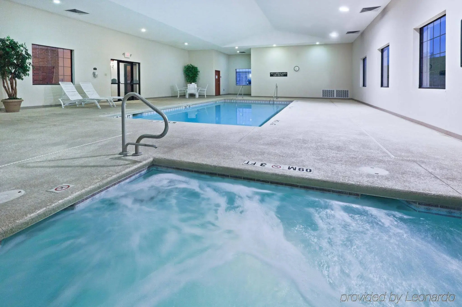 Holiday Inn Express & Suites Vinita by IHG