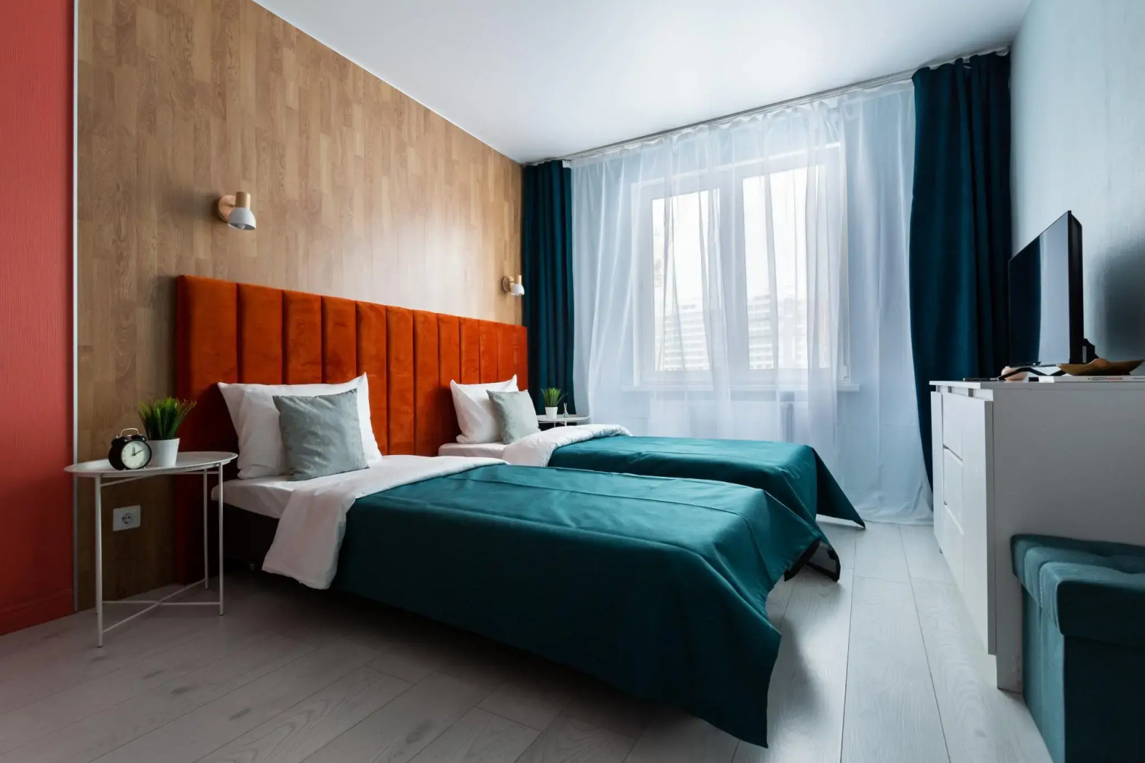 Апартаменты на проспекте Старорусский 13 к1