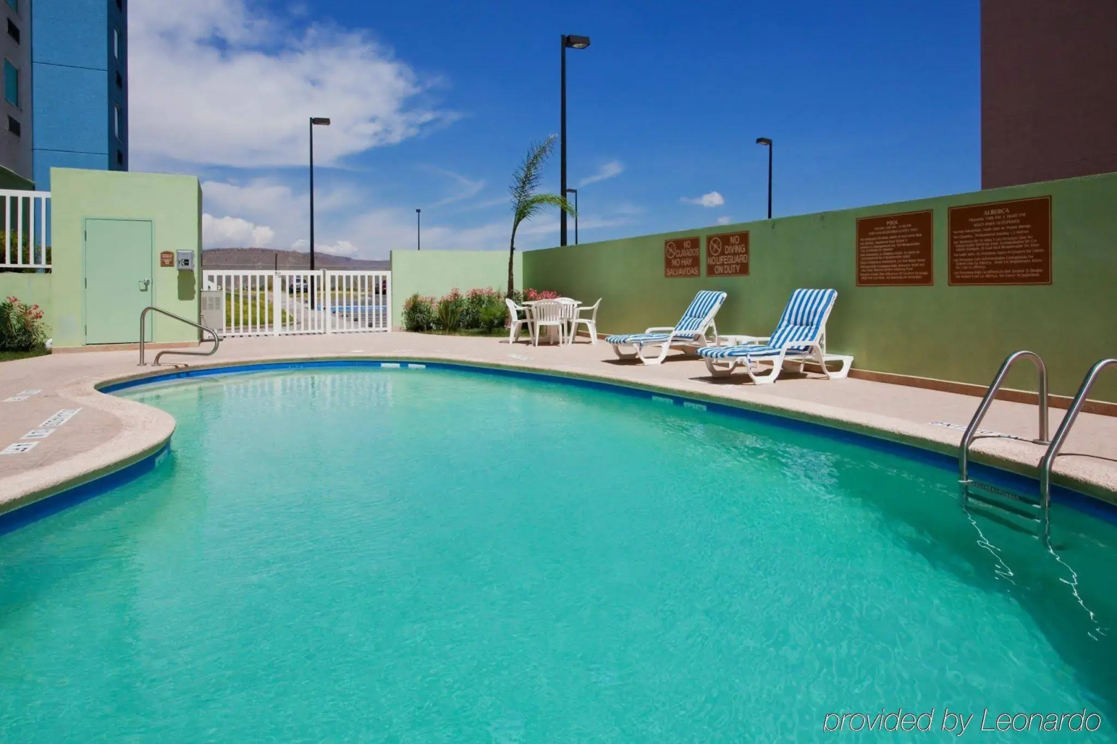 Holiday Inn Express Saltillo Zona Aeropuerto by IHG