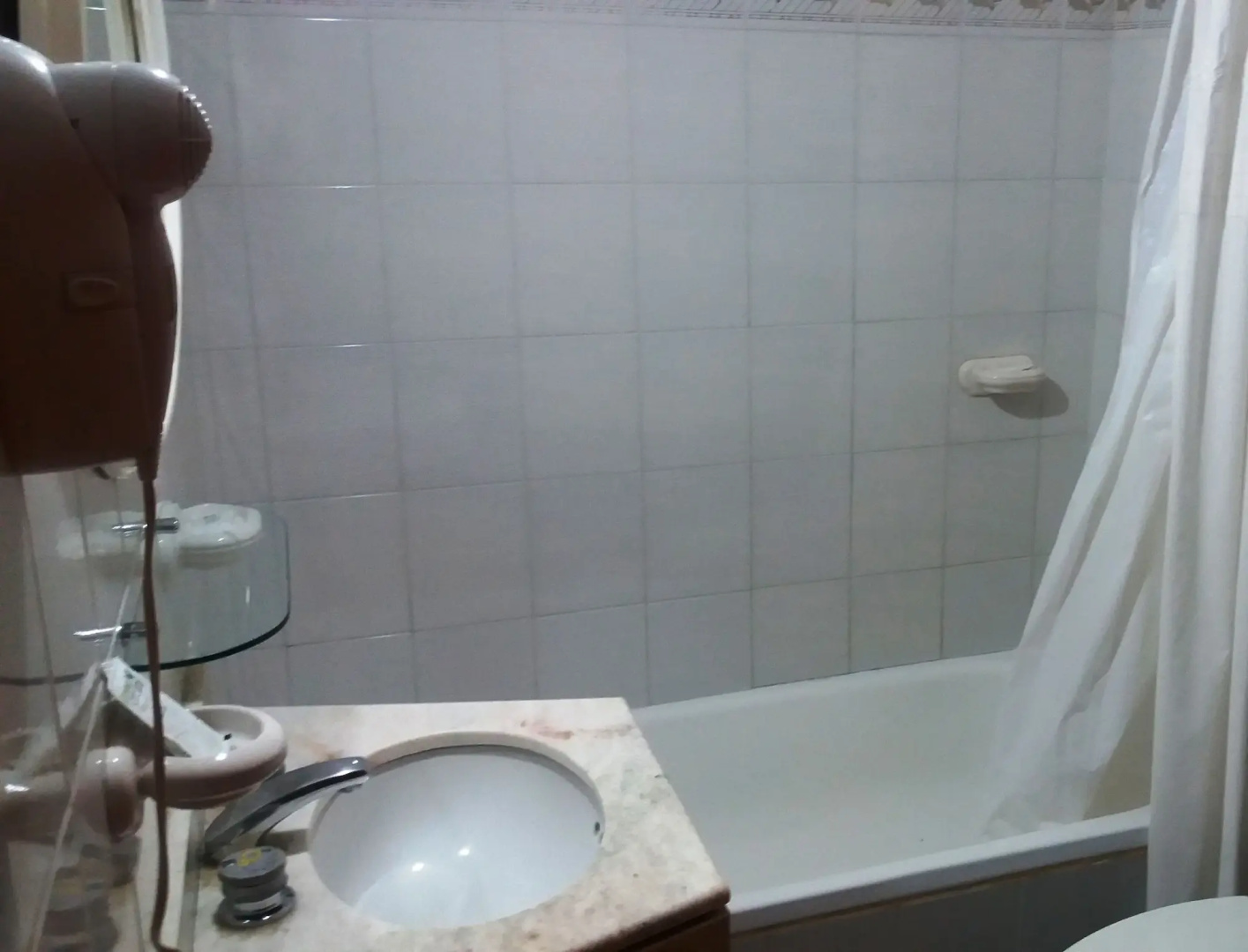 Le Chatelet Hotel