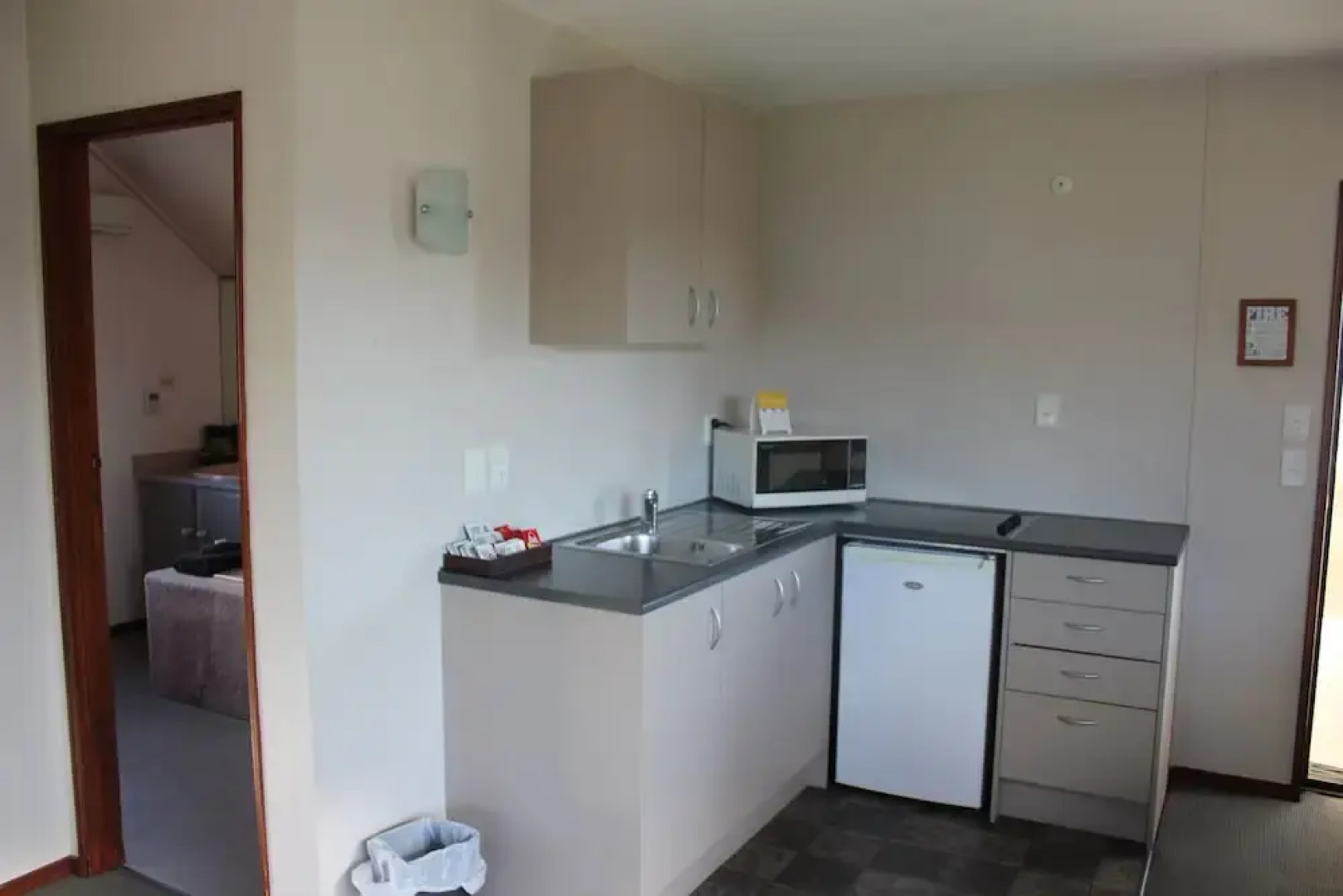 Centennial Court Hotel