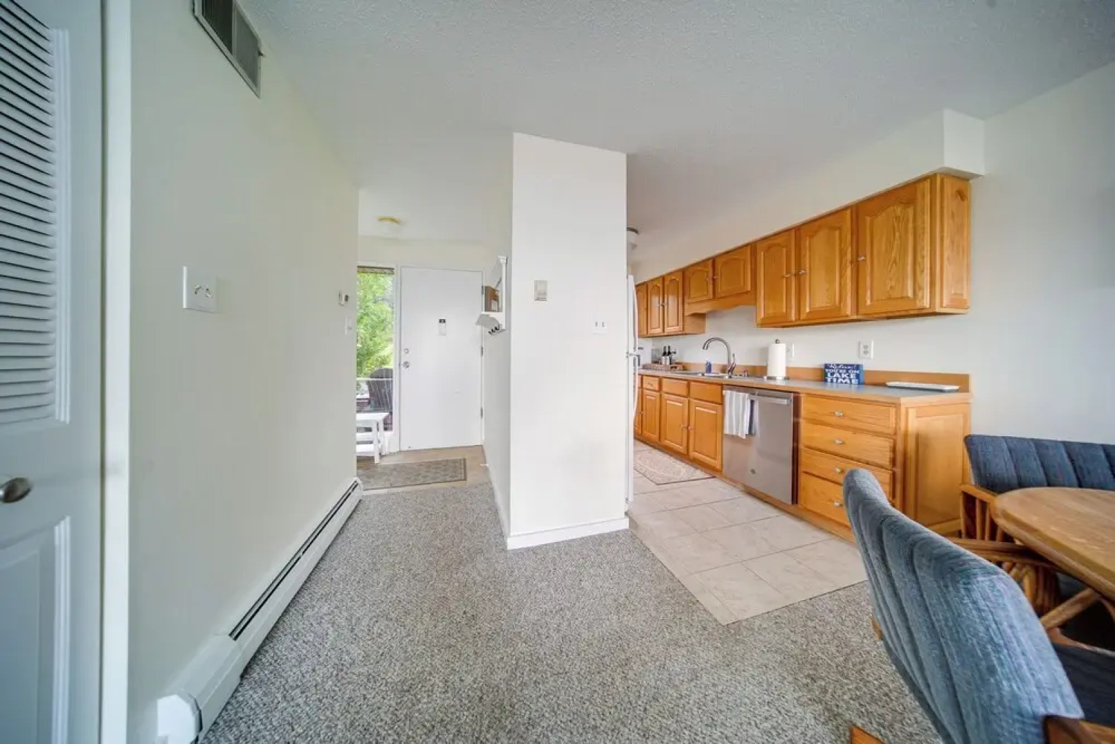 Lakeside Retreat in Dewittville w/ Pool Access!