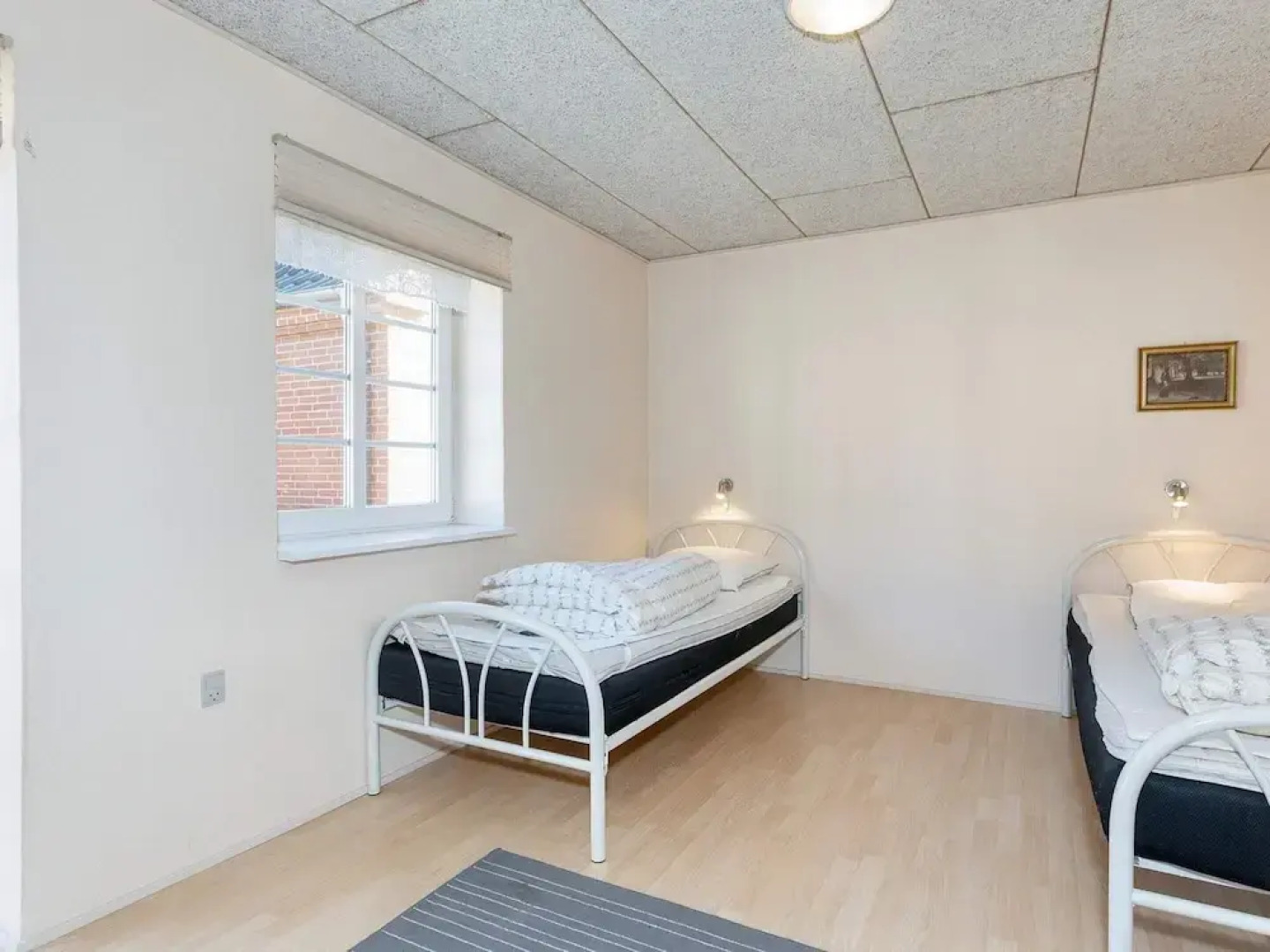 Adorable Holiday Home in Fur near Sea