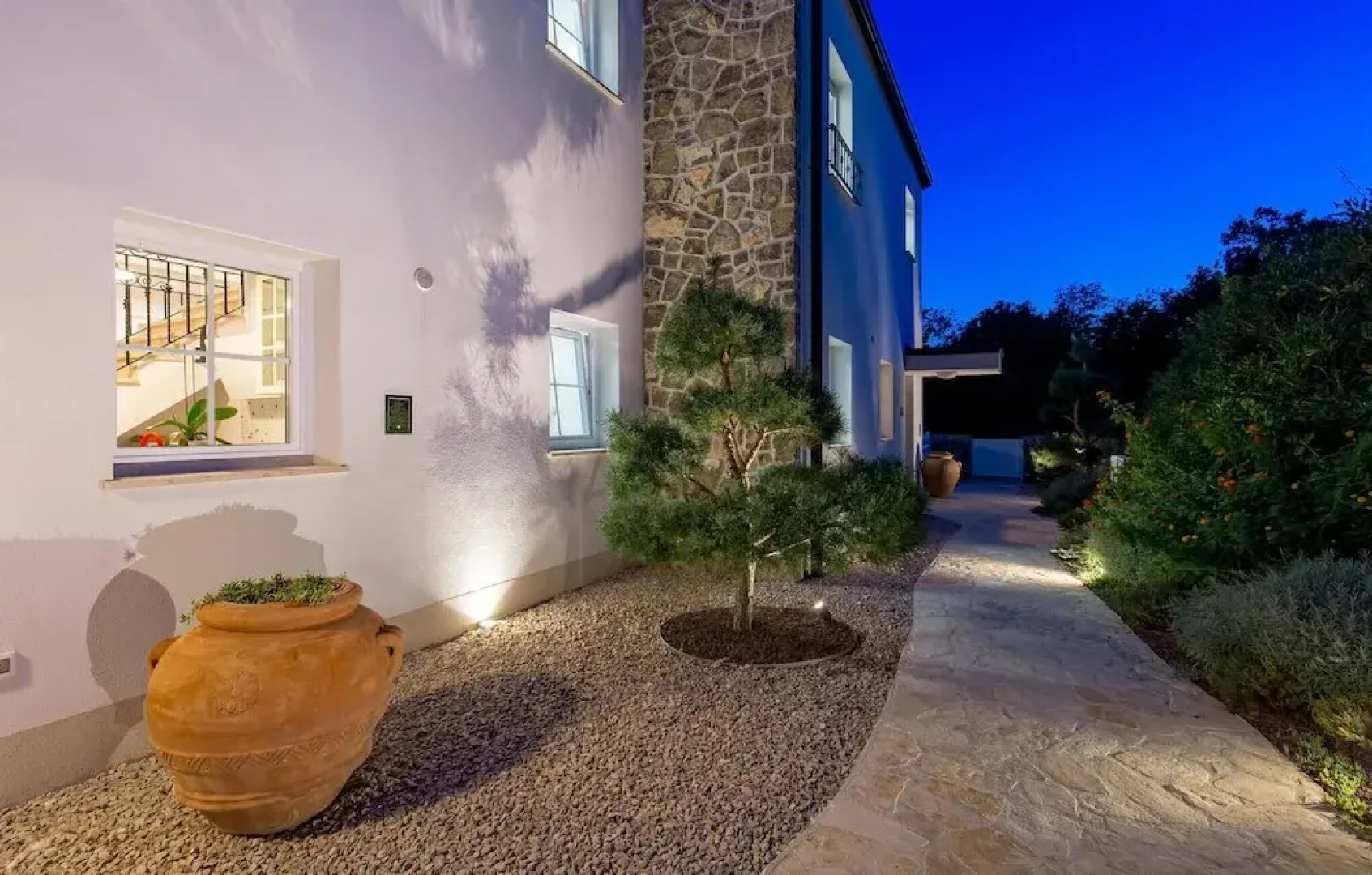 Beautiful Home in Kornic With Wifi, Outdoor Swimming Pool and 3 Bedrooms
