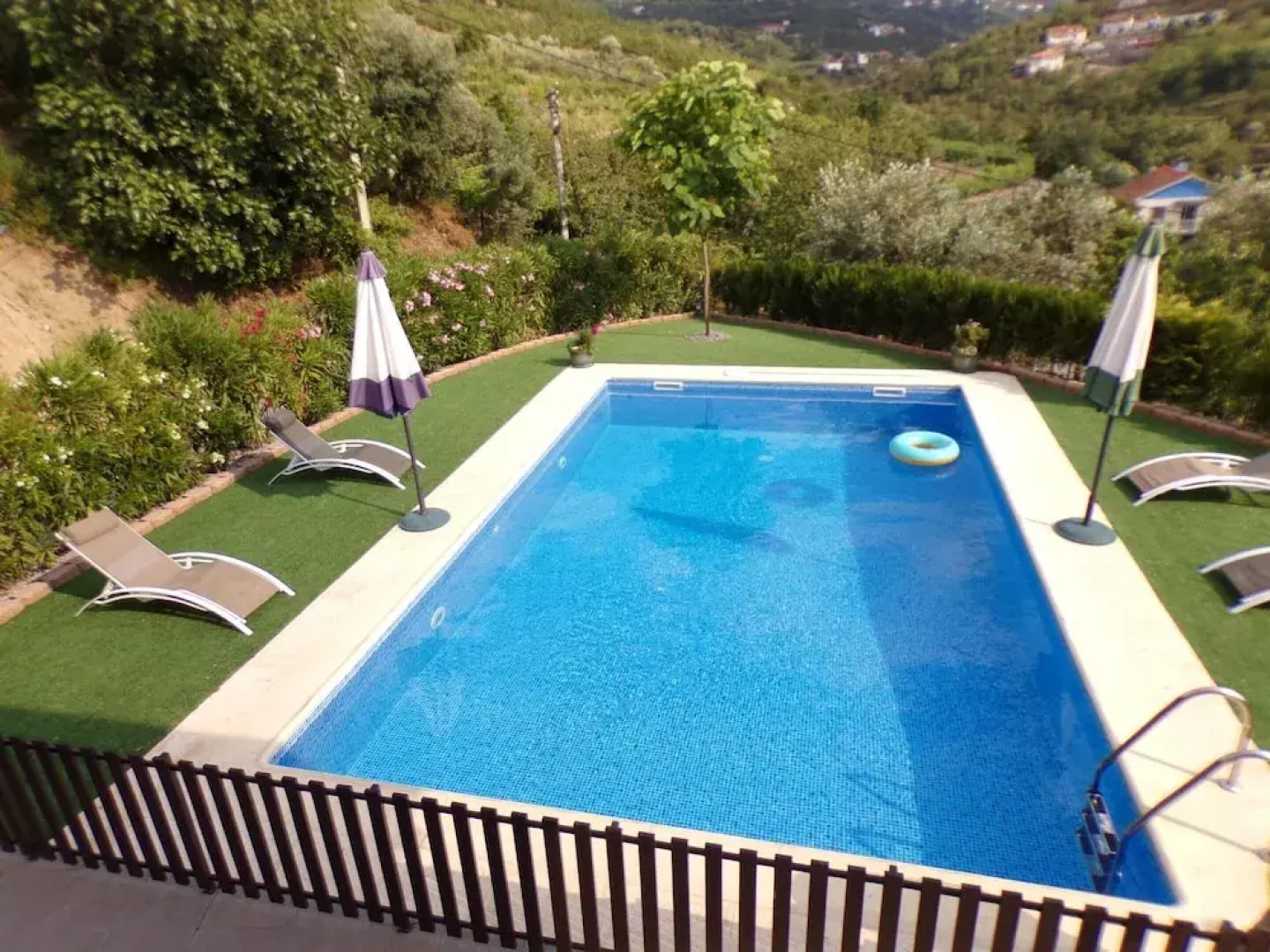 Villa With 3 Bedrooms in São Martinho de Mouros, With Private Pool, Enclosed Garden and Wifi Near the Beach