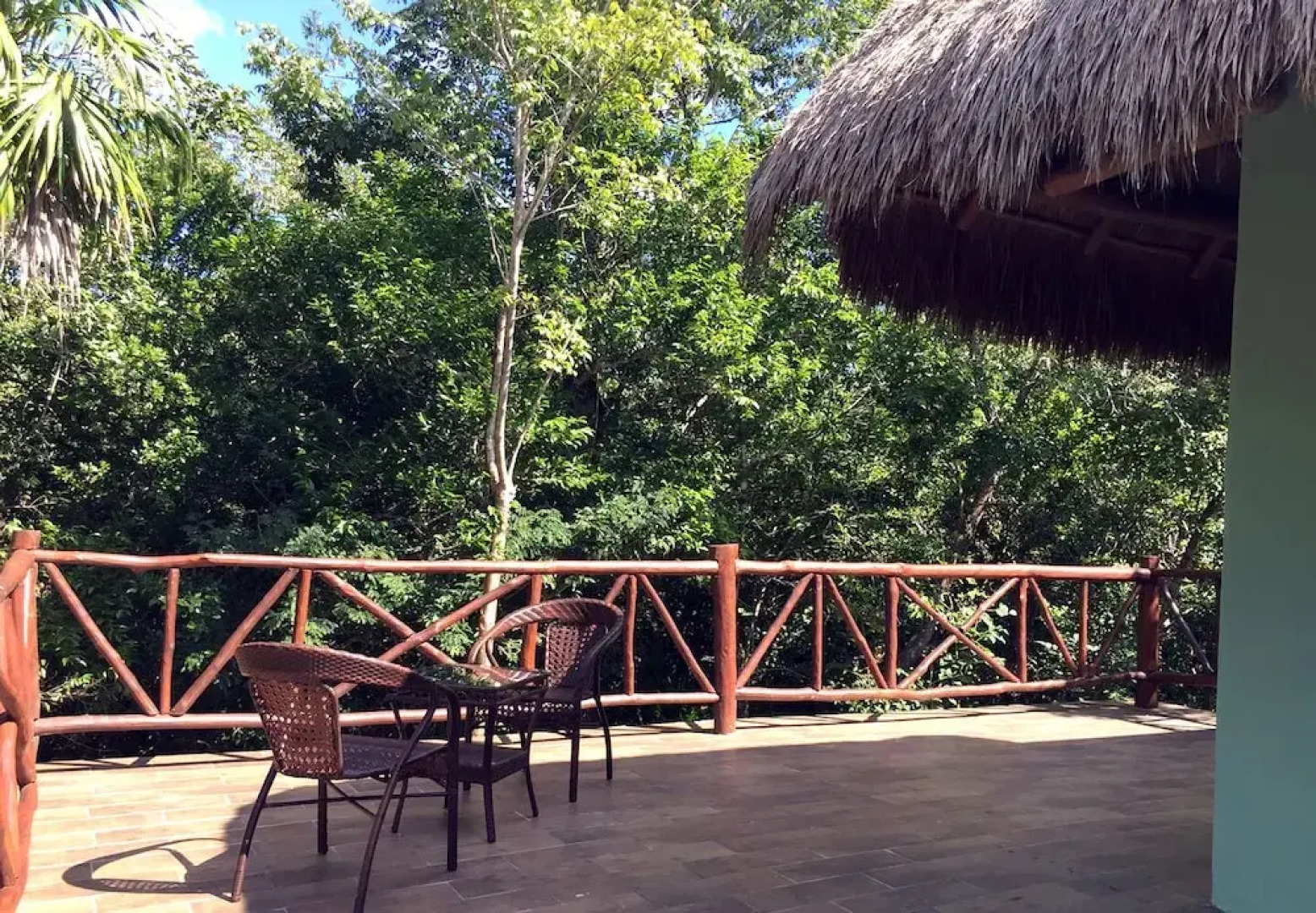 Raíces del Cielo Oasis Holístico