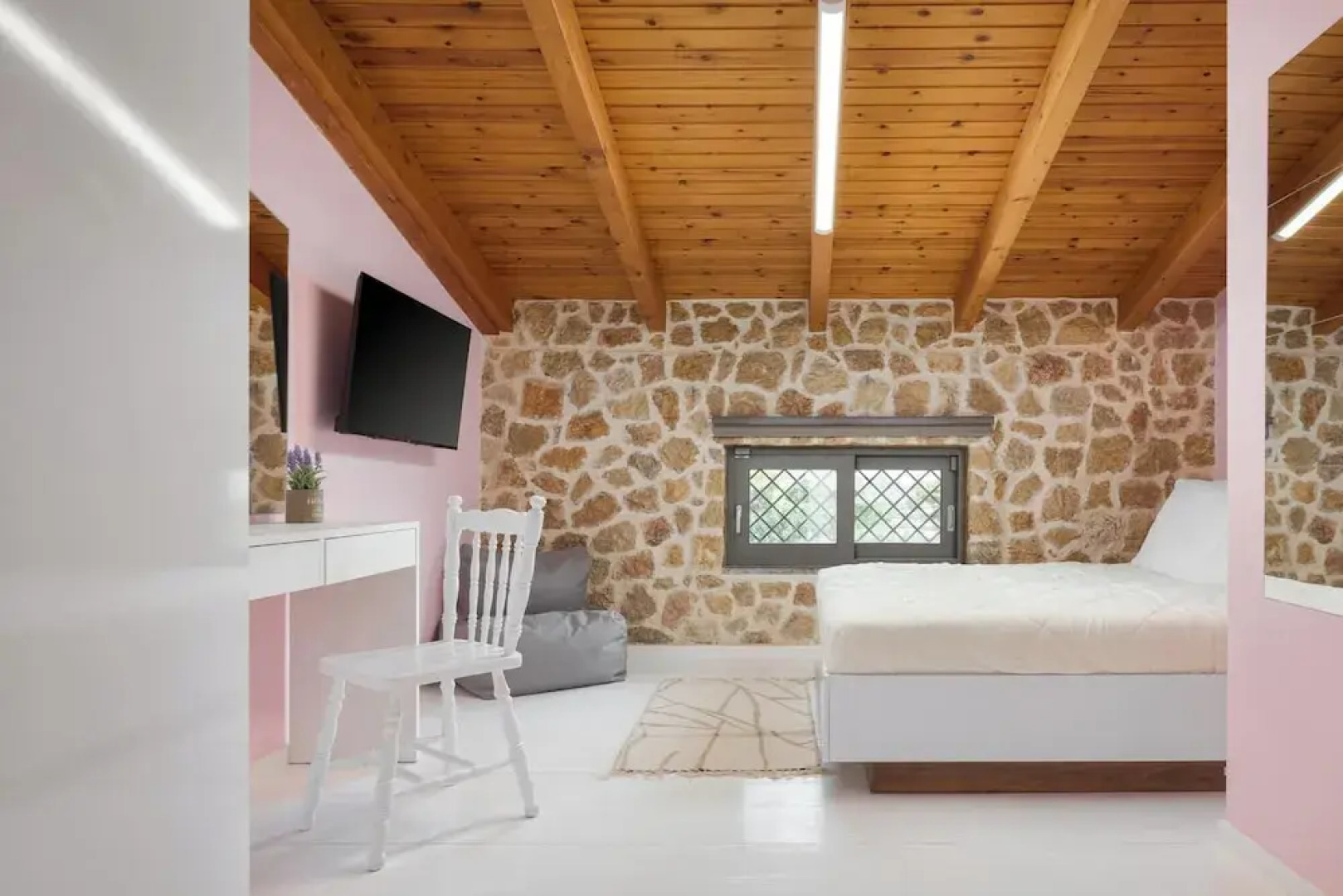 Aeolia Villa Athenian Riviera