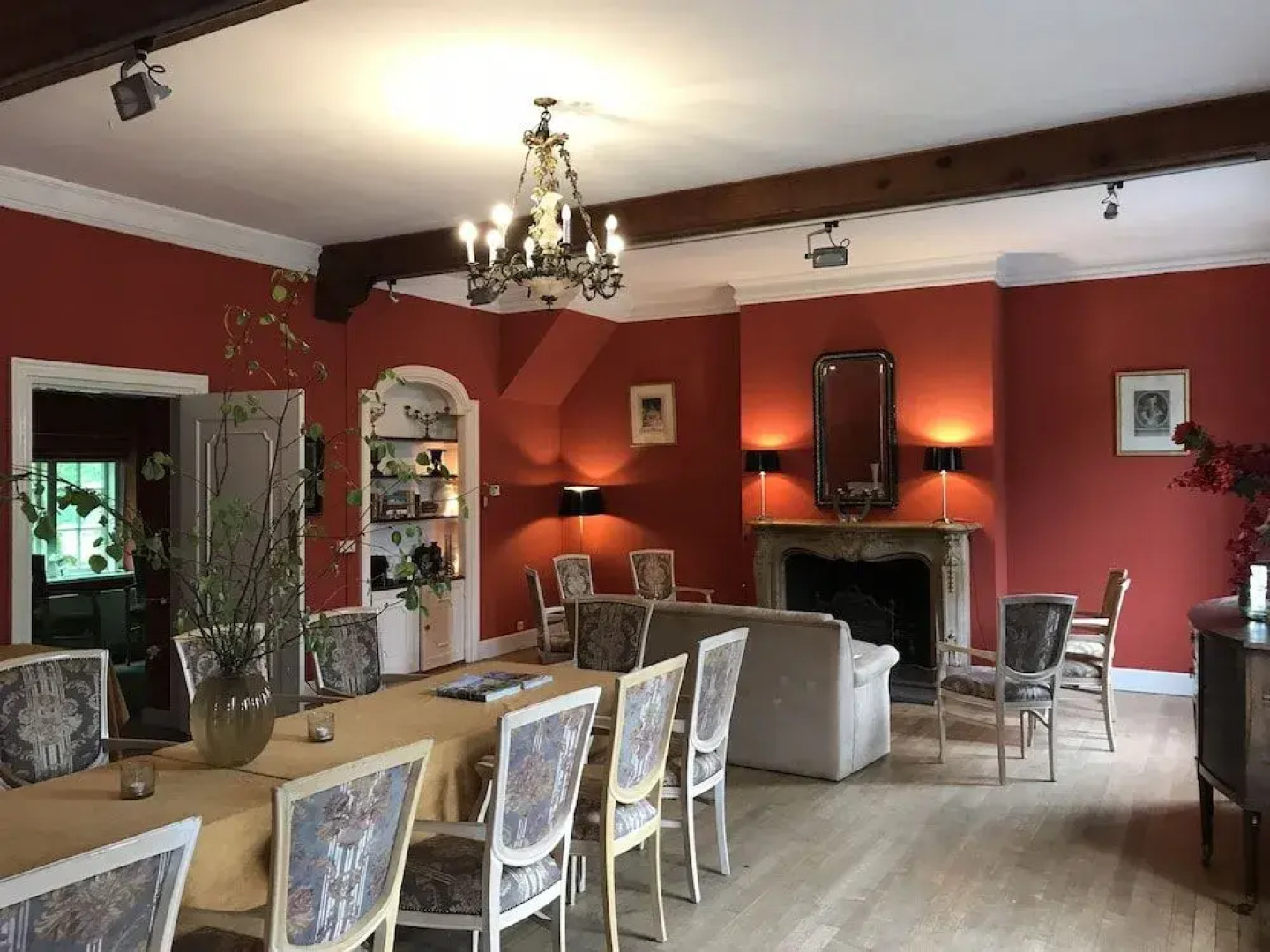 Bed & Breakfast Kasteel Ophemert