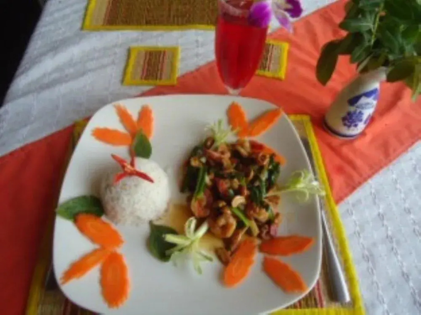 Brise de Kep Guesthouse & Restaurant