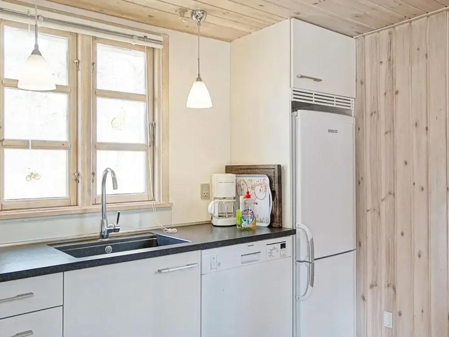 Modern Beachfront Retreat - By Traum Ferienwohnungen