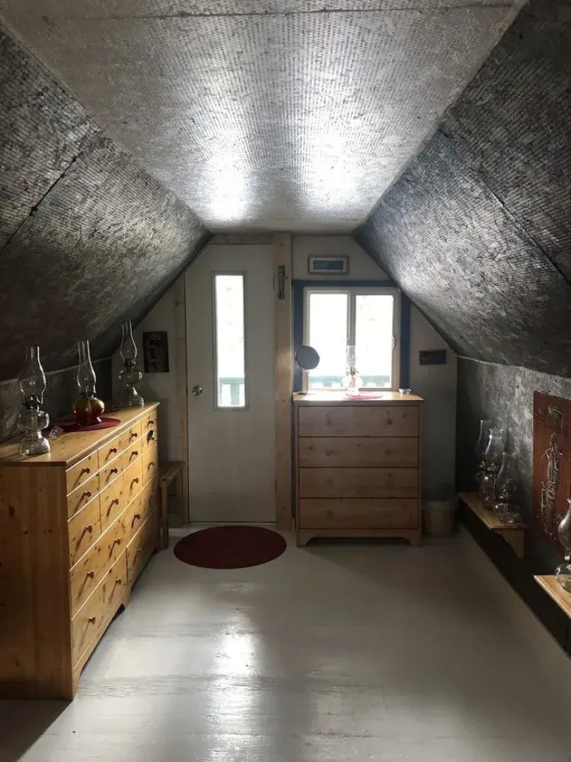 Rustic Luxury off Grid Wilderness Cabin