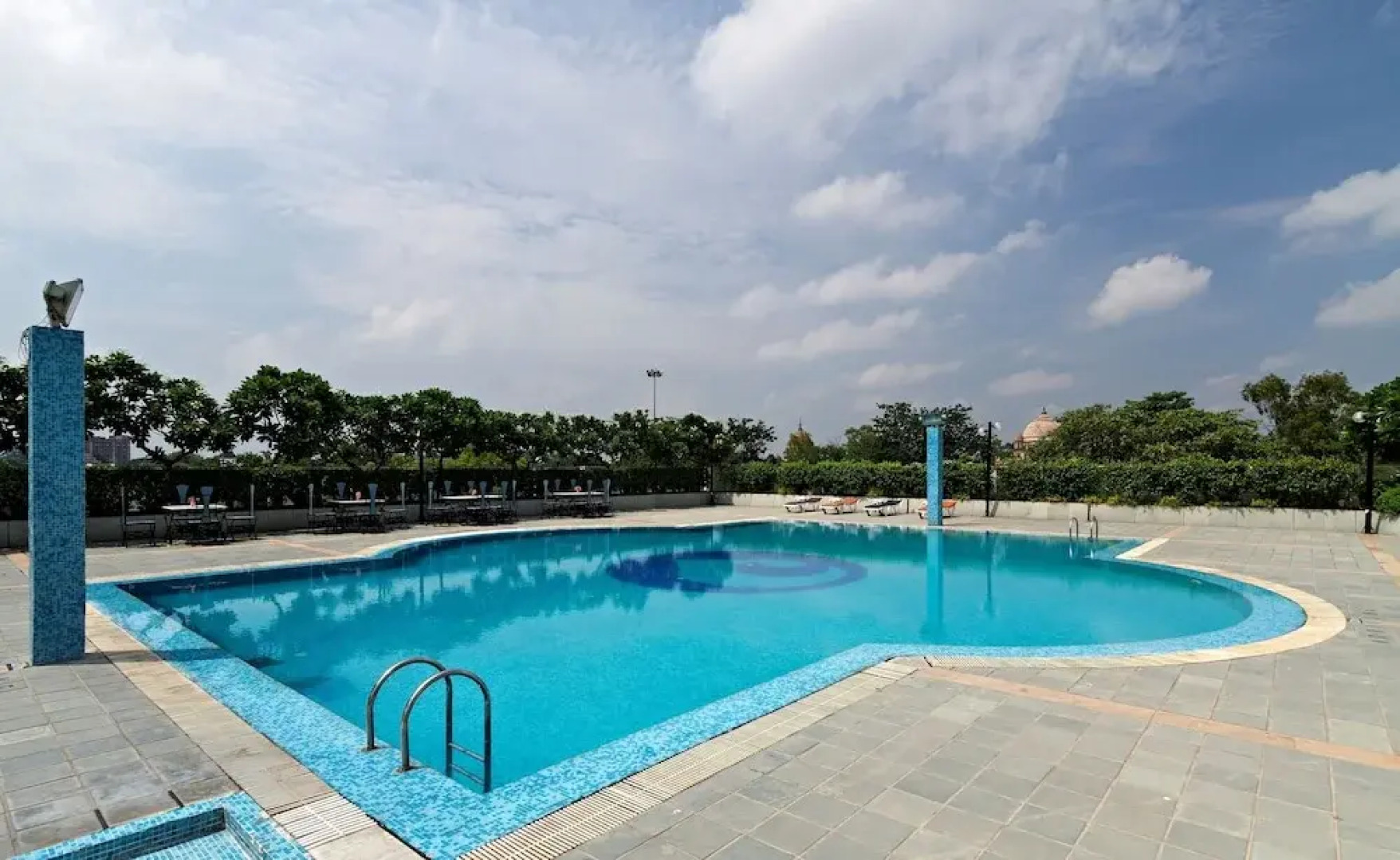 Hotel Clarks Avadh