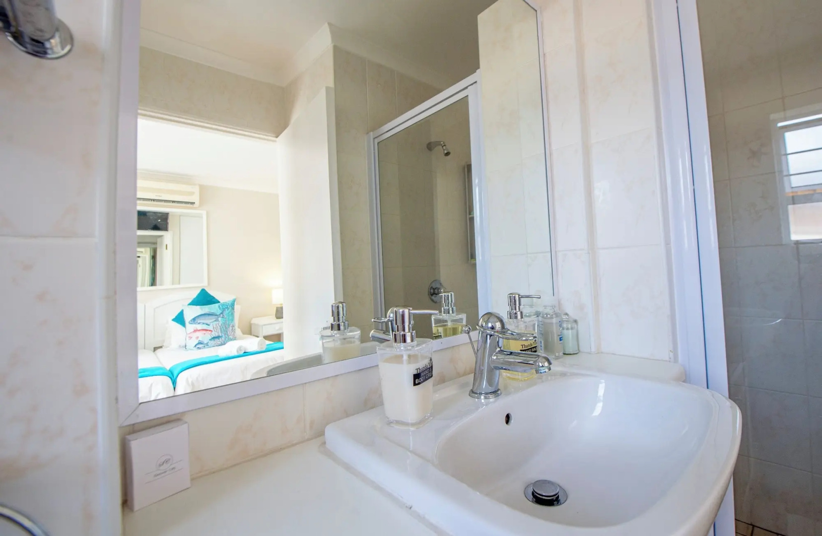 Thanda Vista - Bed and Breakfast