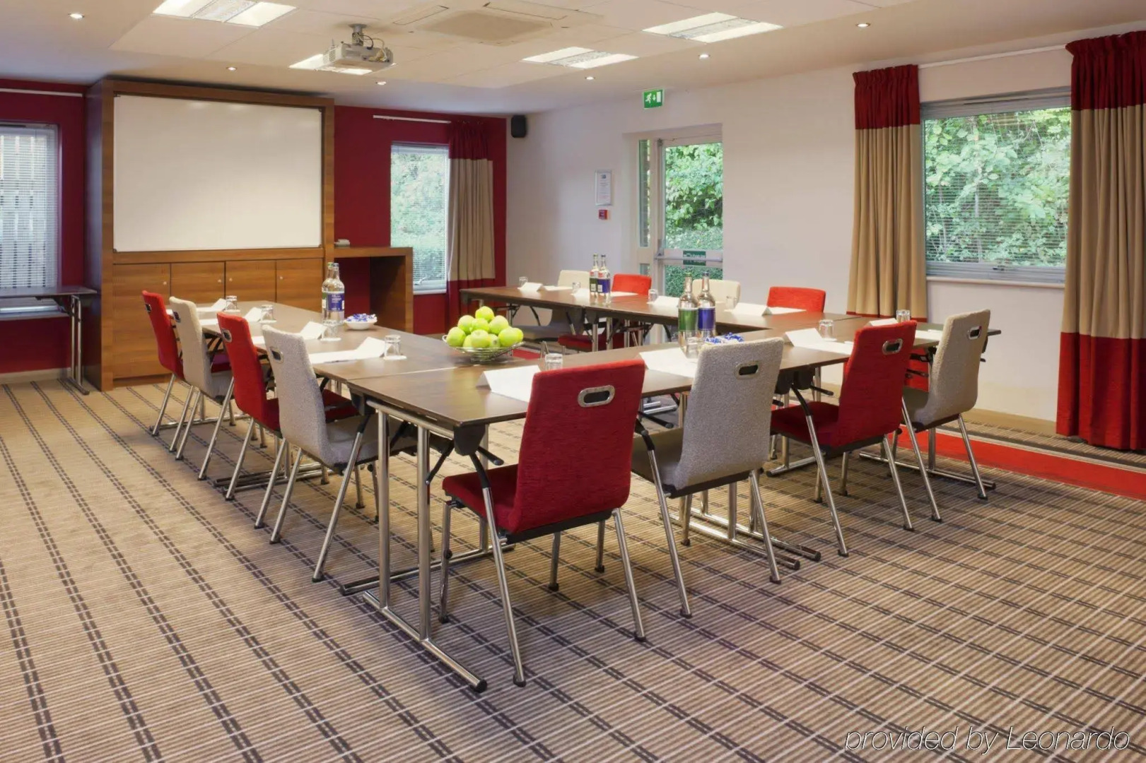 Holiday Inn Express Taunton East by IHG