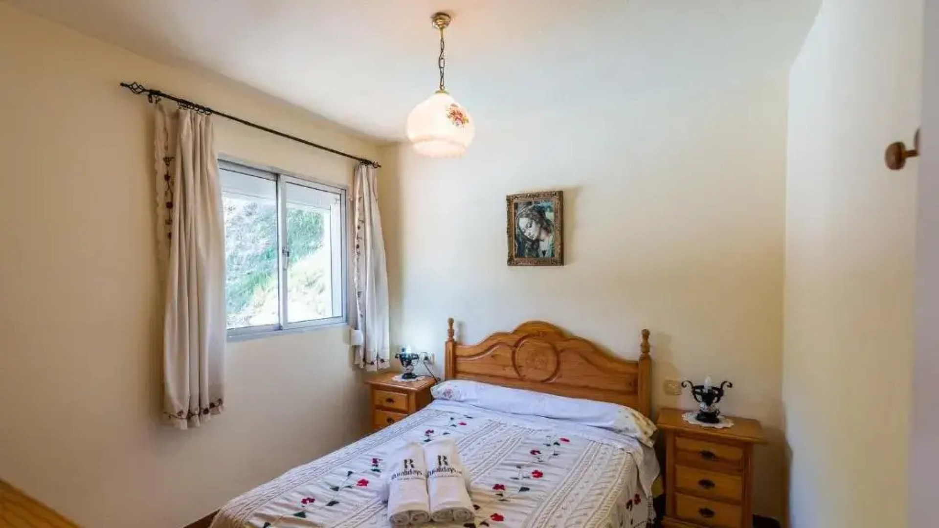 Casa Victoria Alozaina by Ruralidays