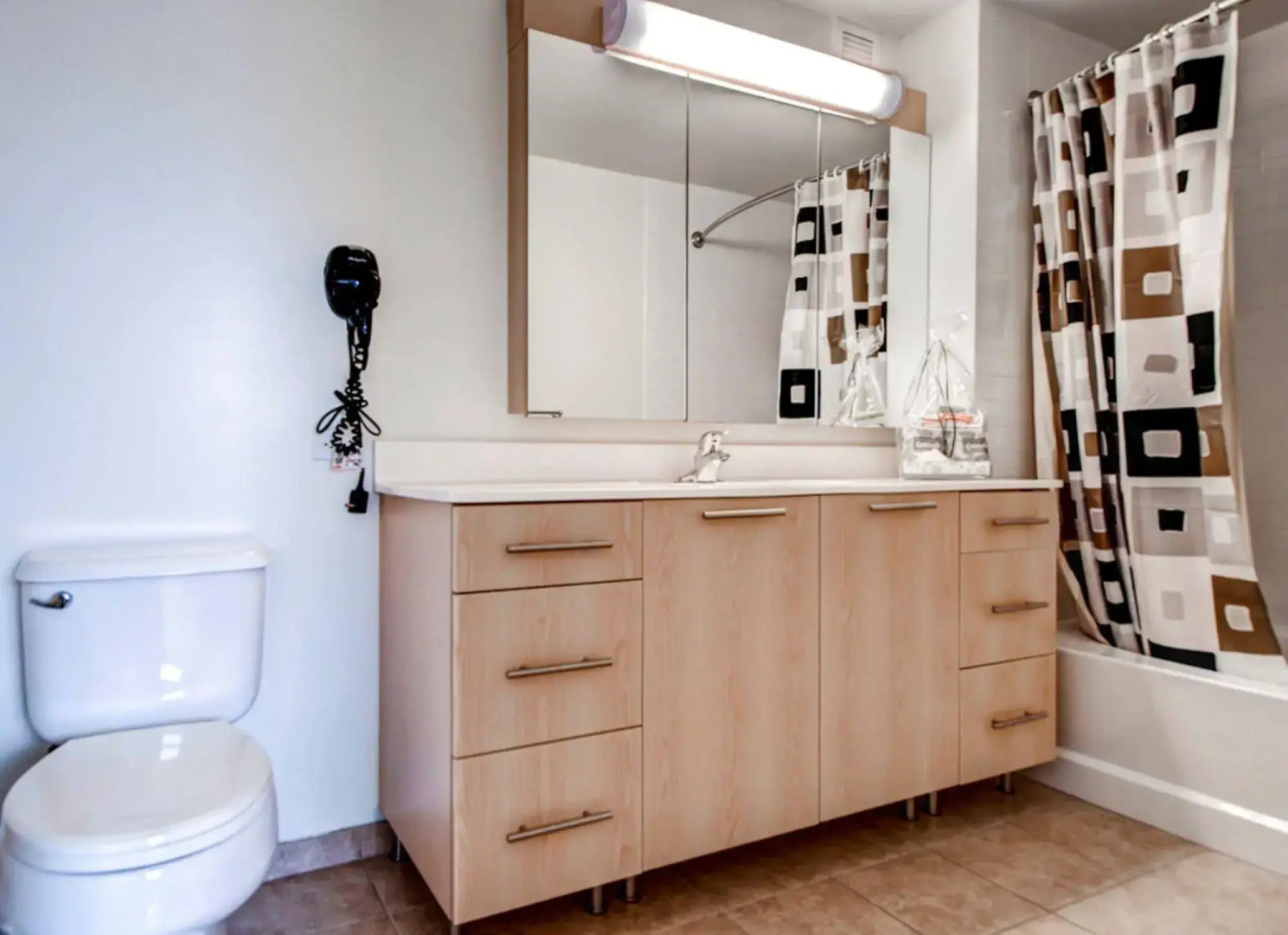 Global Luxury Suites at Mountain View