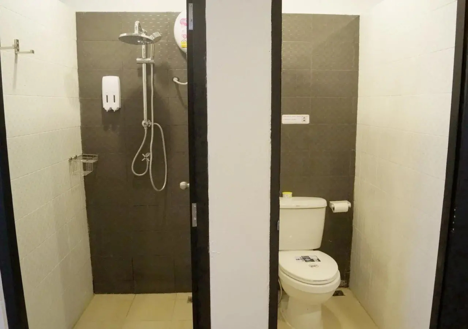 Sunny Hostel Chiangmai @Tha Pae