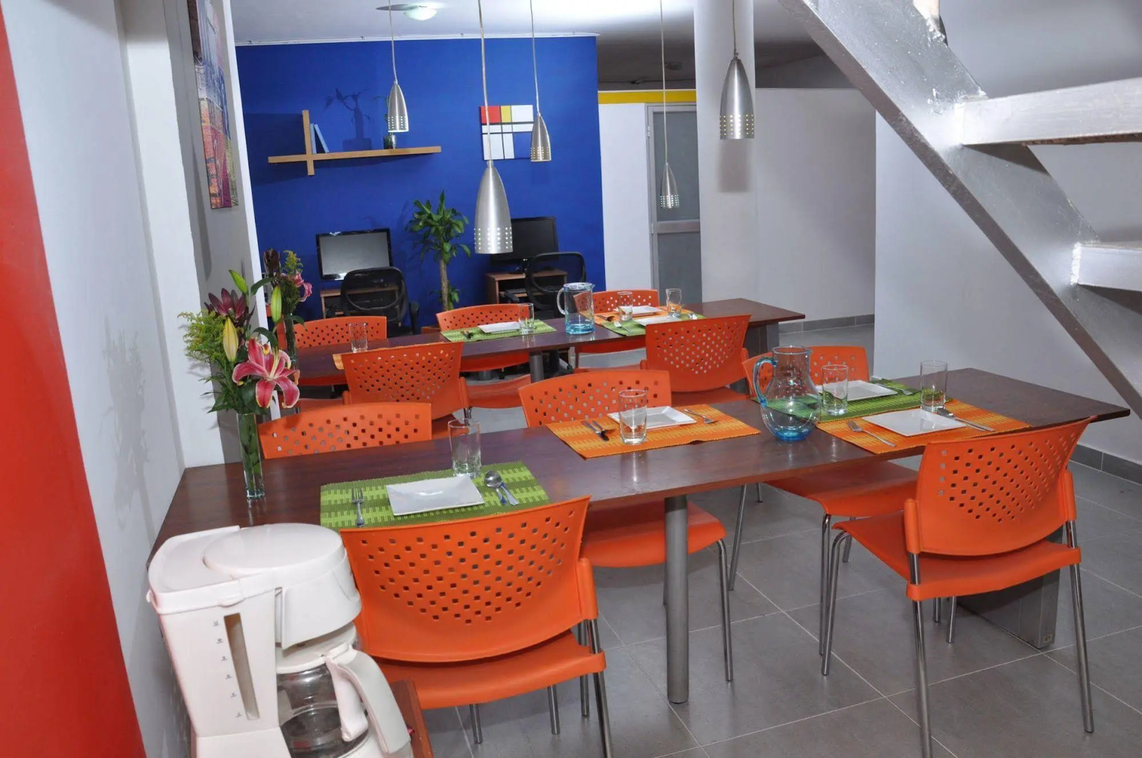 ECONOTEL COLOURS Cali