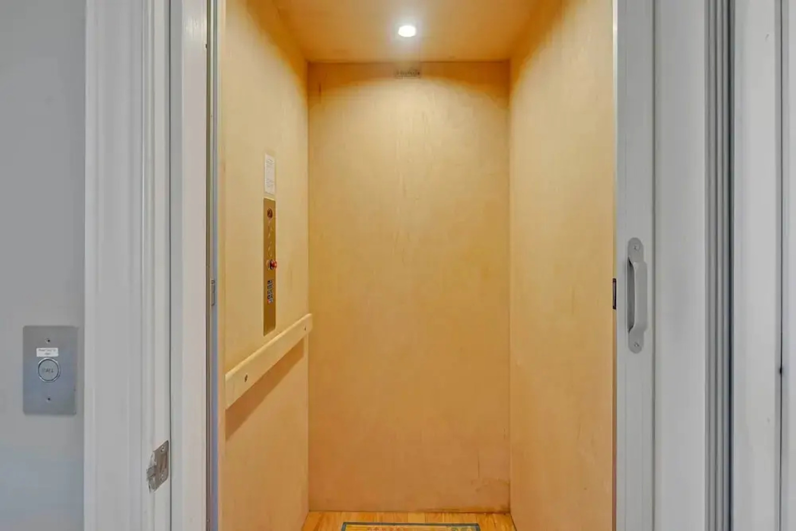 Oak Island Escape w/ Saltwater Pool, Walk to Beach