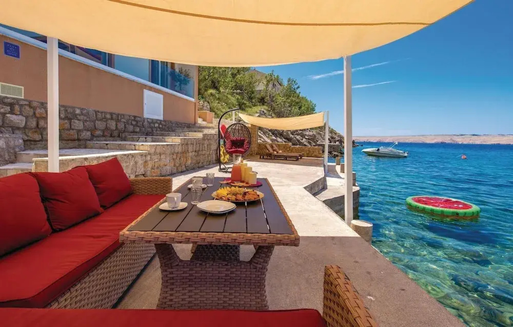 Awesome Home in Josinovac with Hot Tub, Sauna & 2 Bedrooms