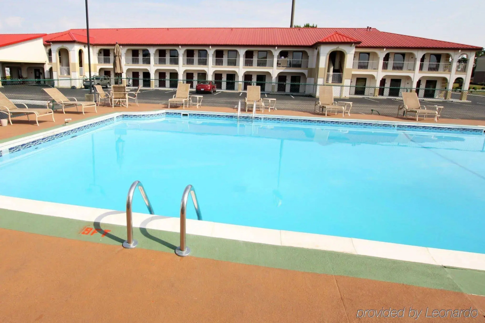Red Roof Inn Bowling Green