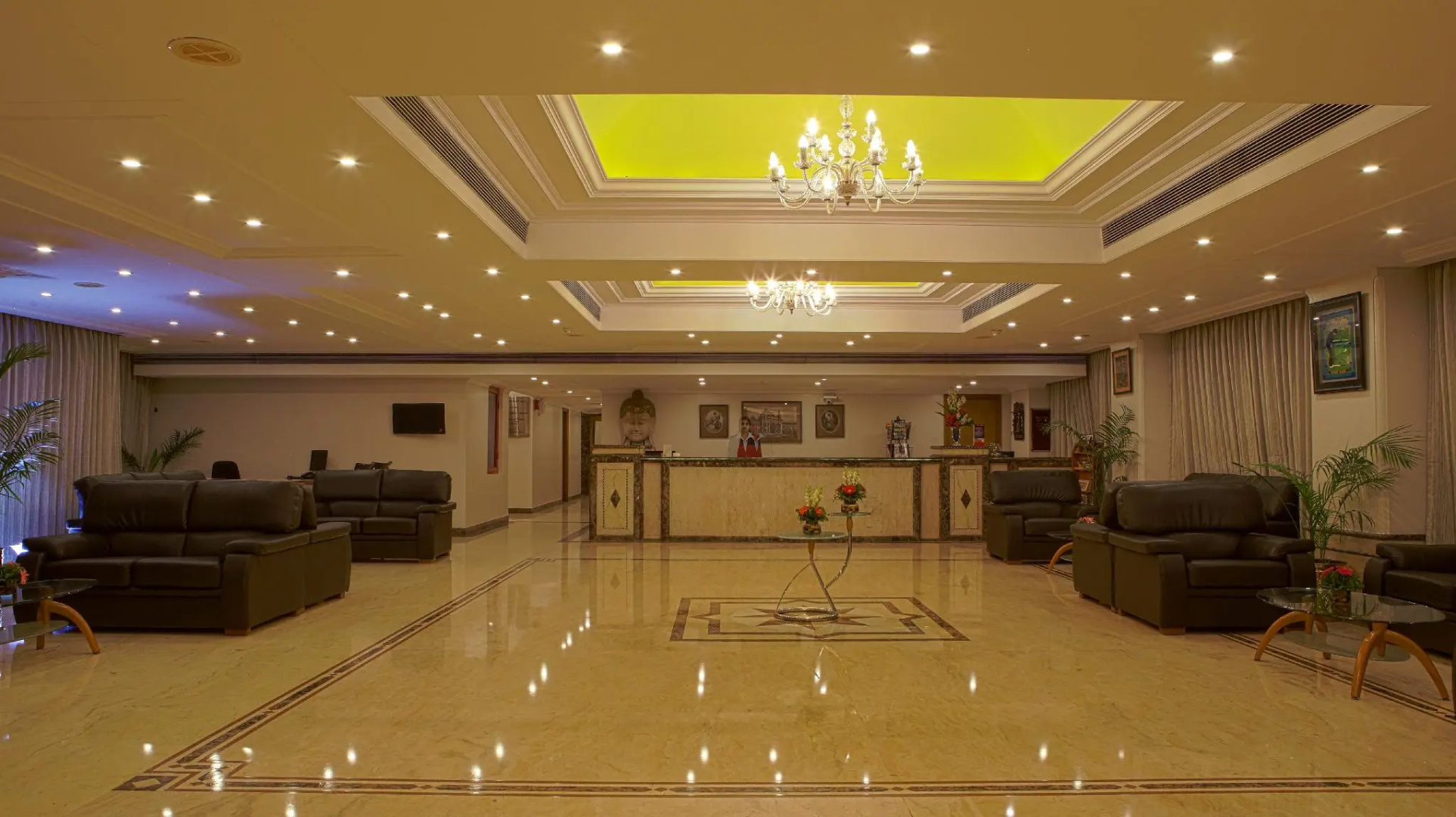 Gemini Continental Lucknow