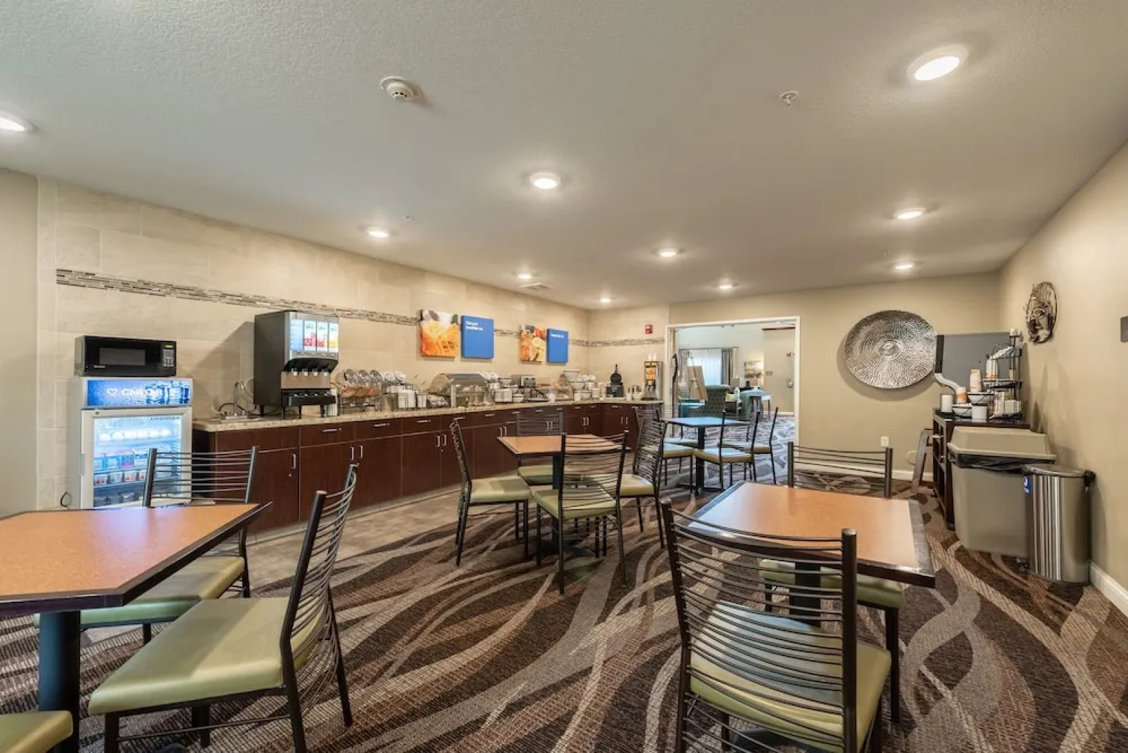 Comfort Inn & Suites