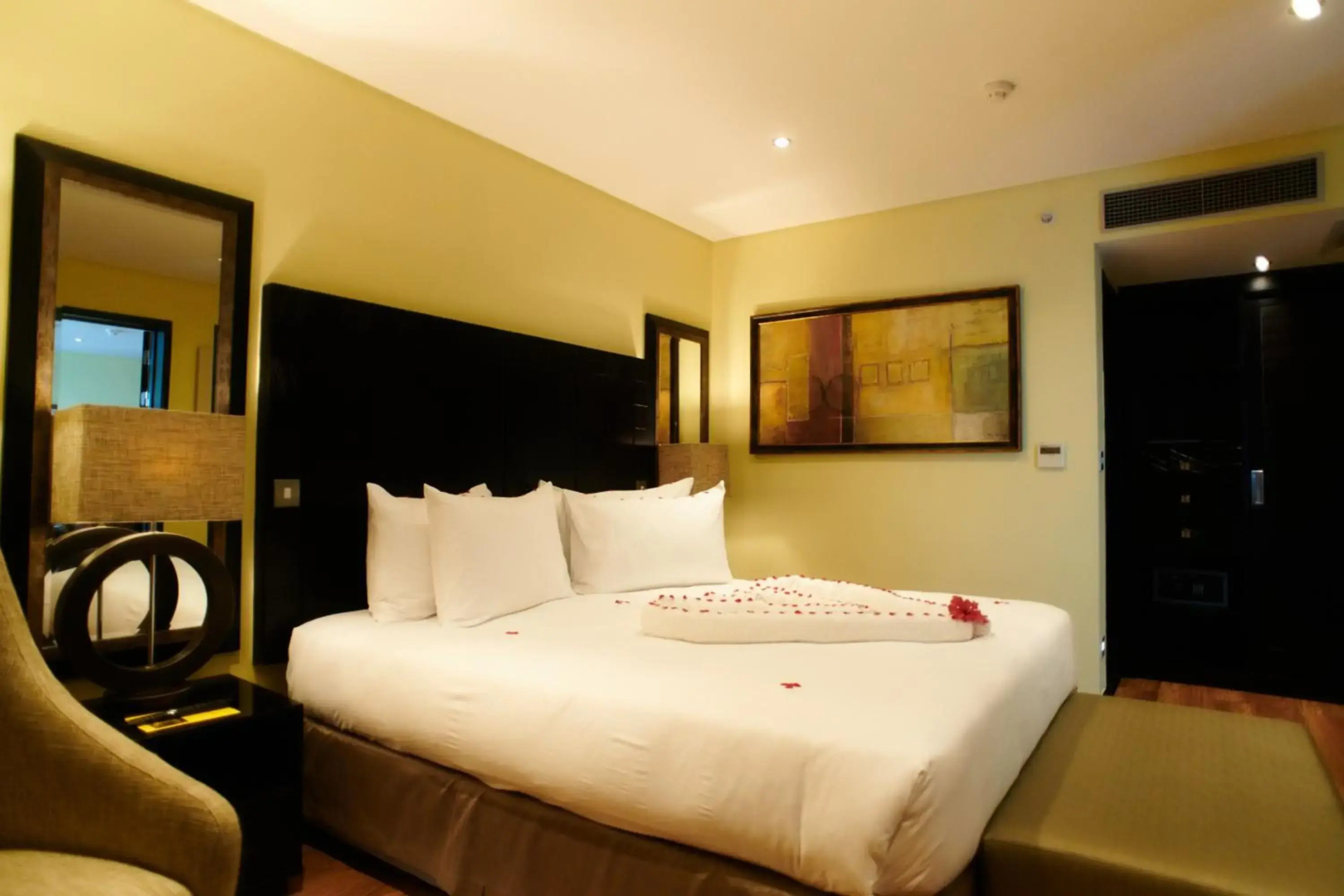 Mount Meru Hotel