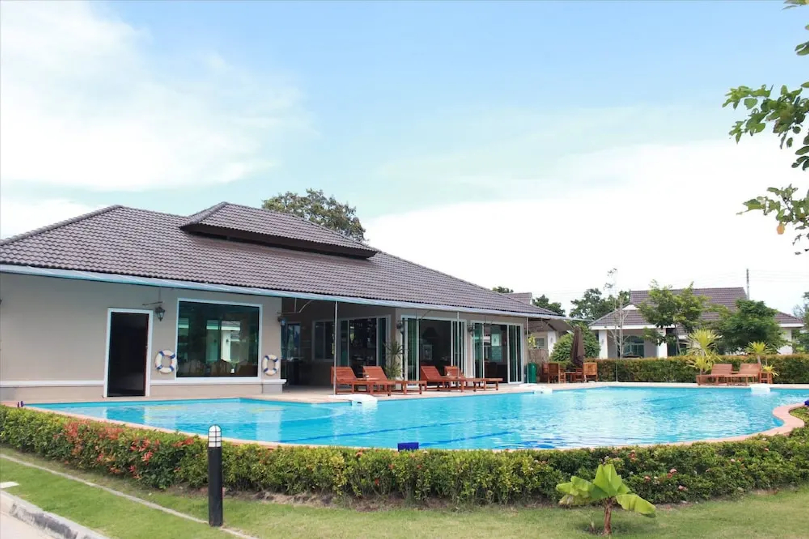 Suanson Paragon Green Resort