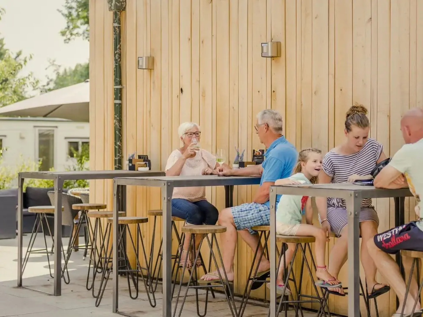 Furnished Chalet with Garden