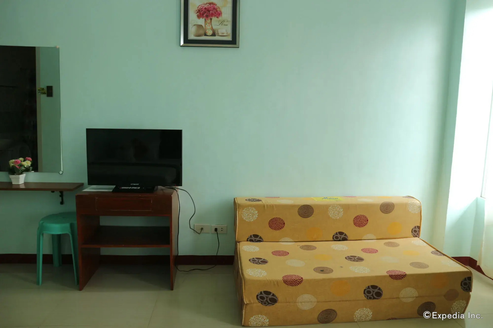 Westville Tourist Inn