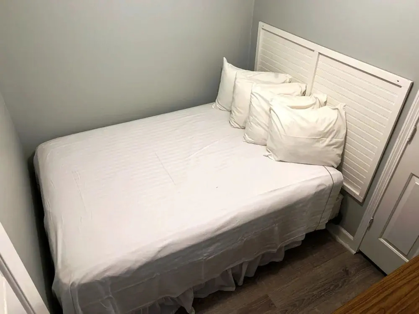 Taranova at Seawatch Inn