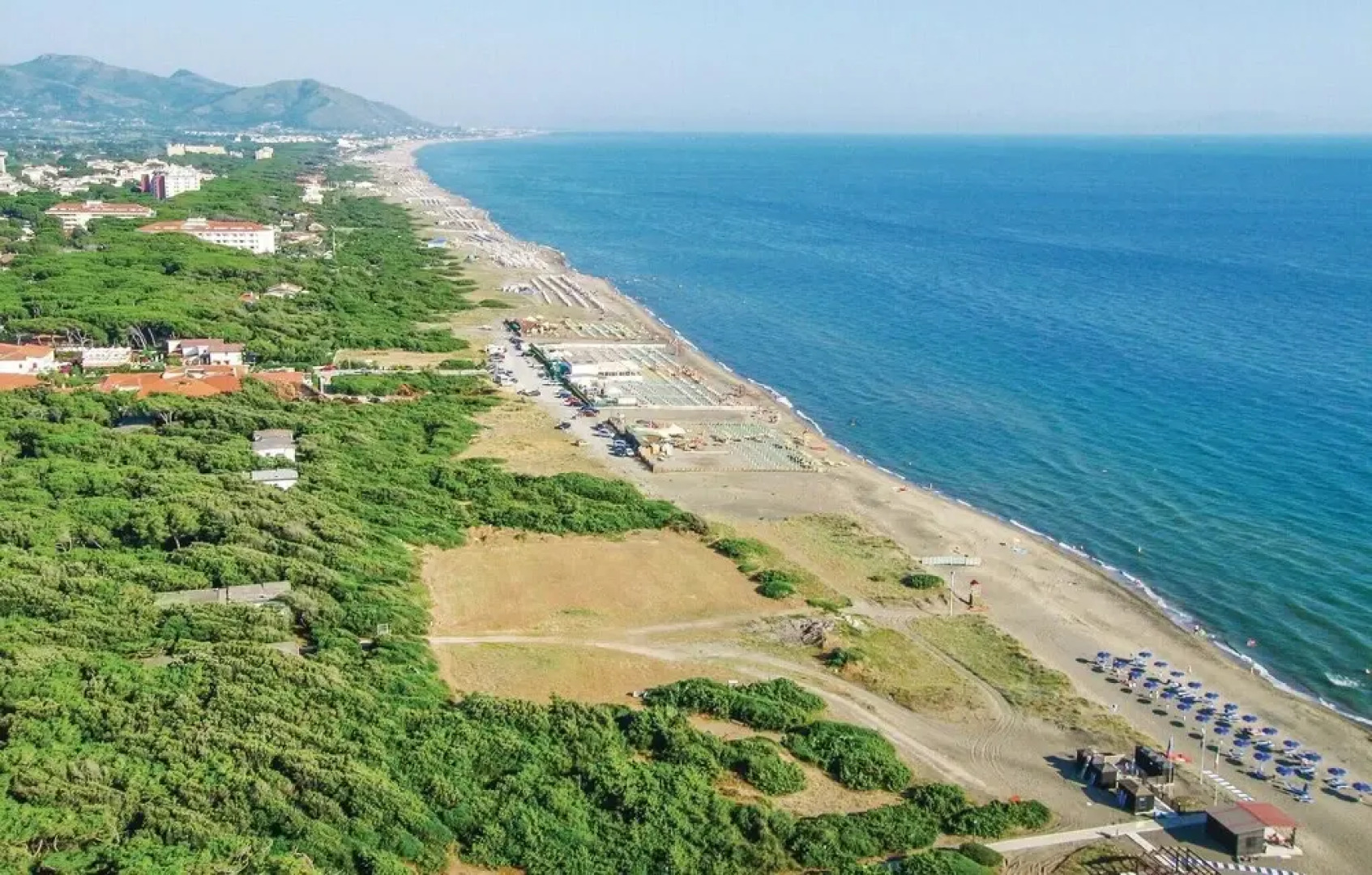 Beautiful Home in Baia Domizia S.aurunca With 2 Bedrooms and Outdoor Swimming Pool