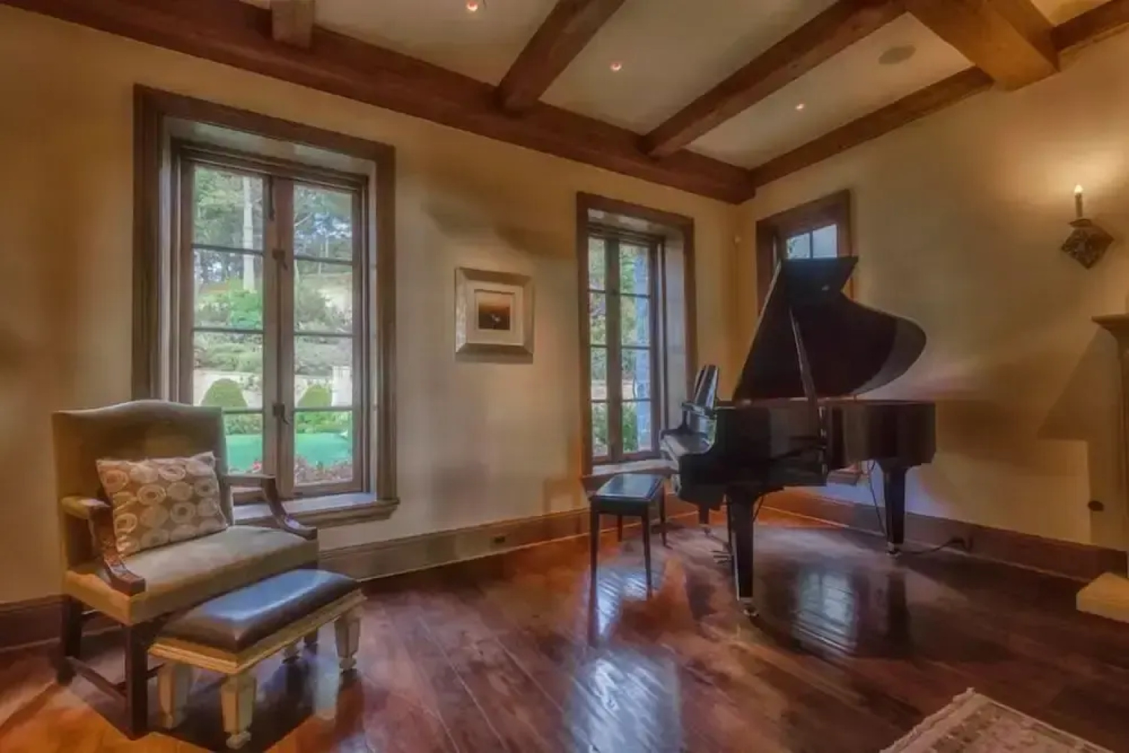 LX1 Chateau D' Renaitre Estate - Carmel-by-the-sea