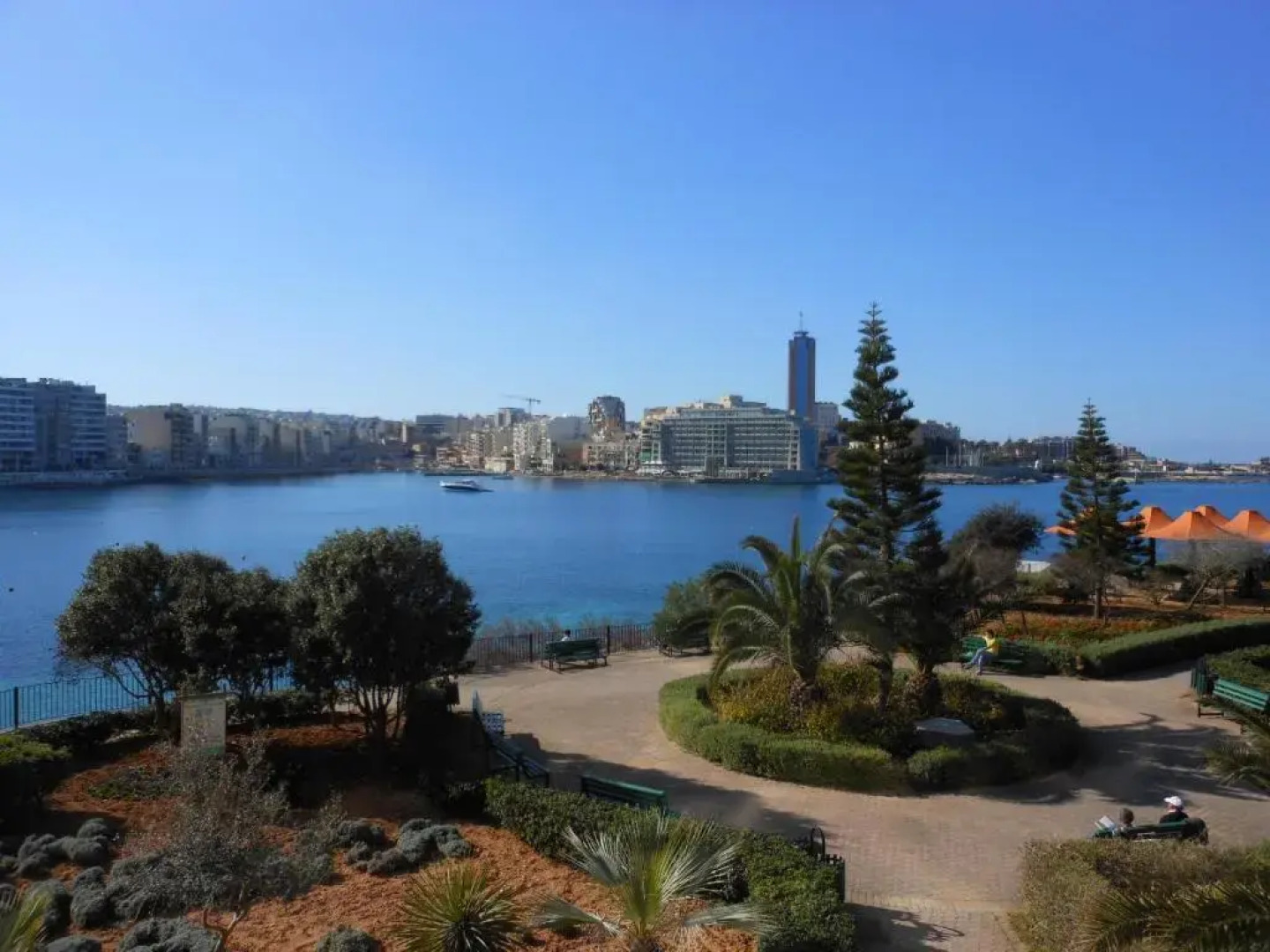 Seafront Apartment Sliema