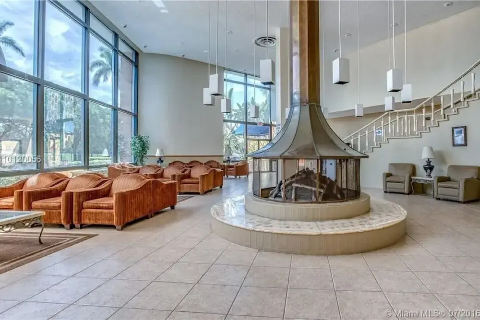 Lovely Apartment, Hallandale Beach!!!