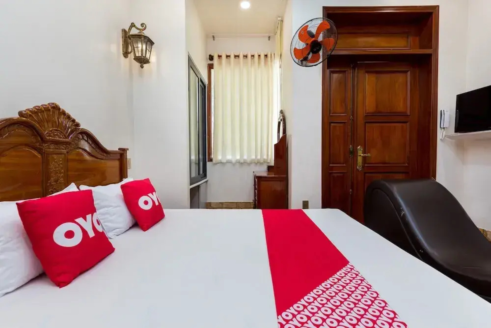 OYO 991 Duy Anh Hotel