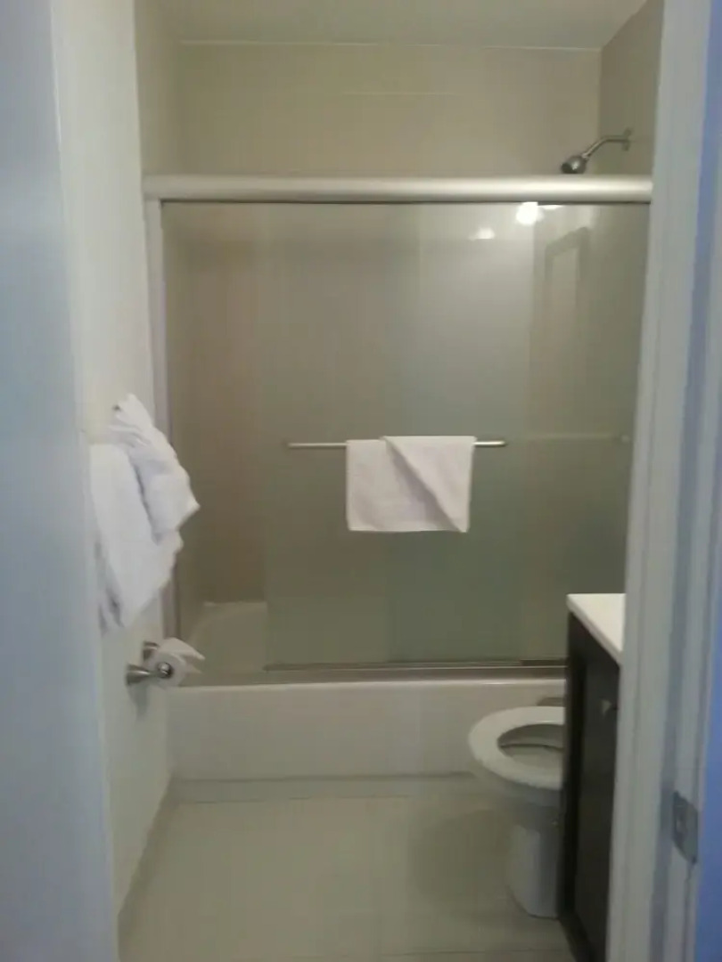 Hollywood Beach Resort-renovated Studio Nice Views