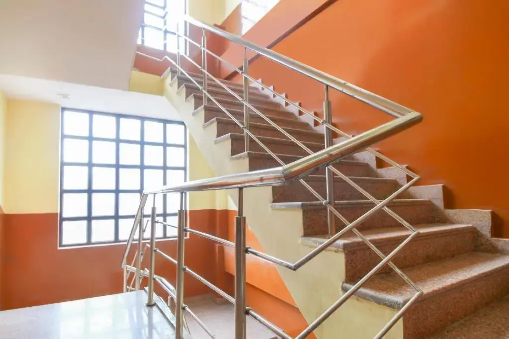 Hotel Red Stone by OYO Rooms